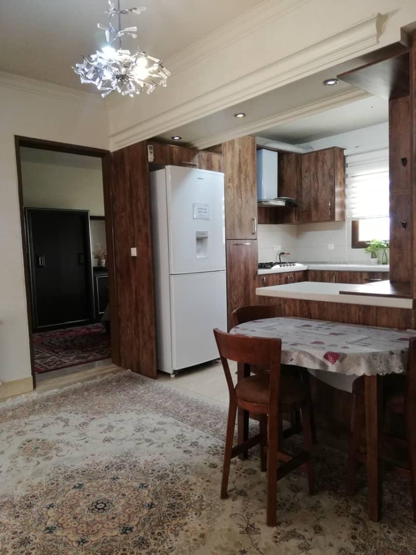 آپارتمان دو خوابه سرای سبز