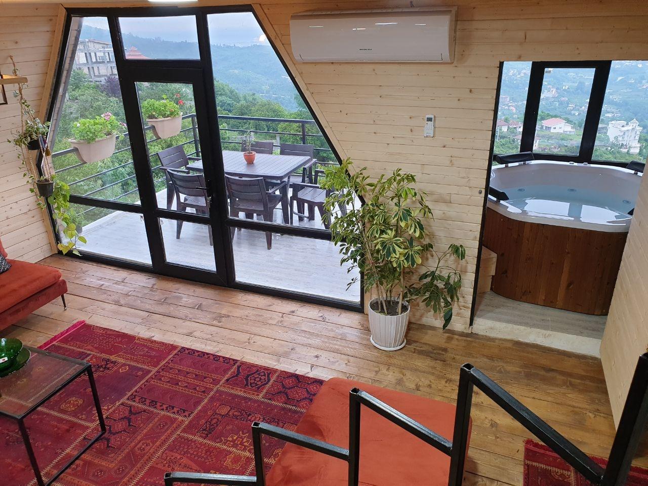 کلبه دوبلکس سوئیسی جانا با جکوزی