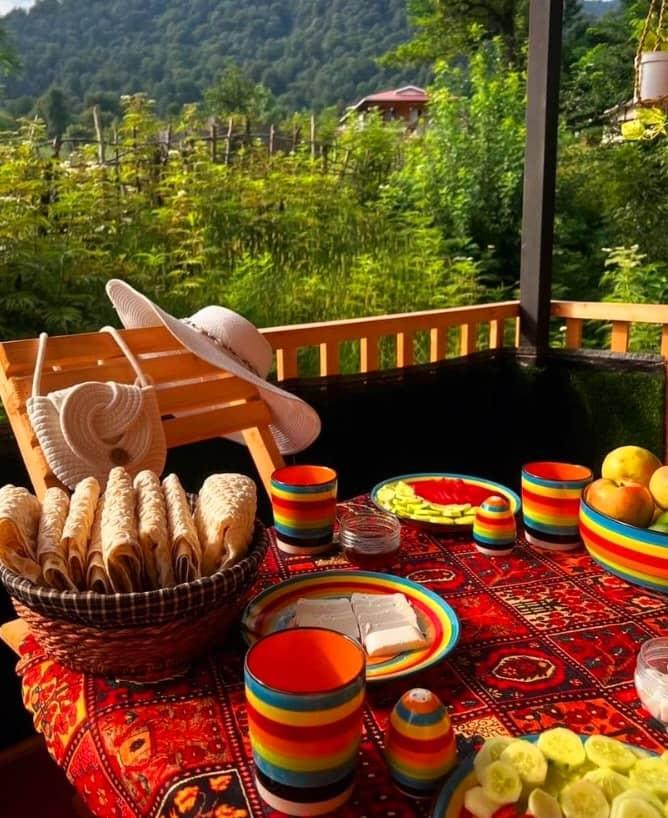 کلبه سوئیسی جنگلی تی تی