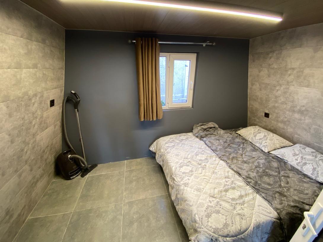 کلبه سوئیسی دو خواب برکه