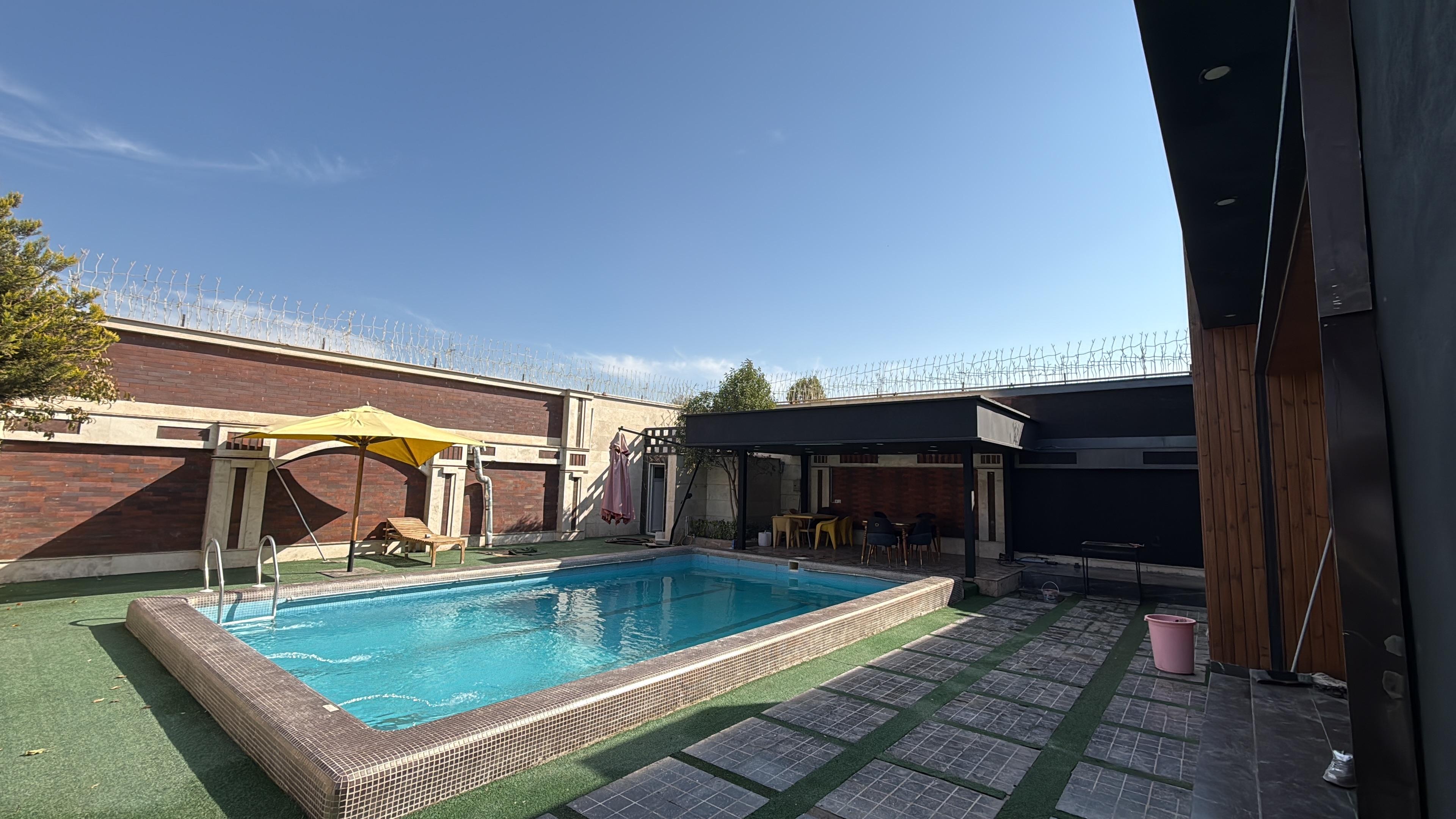 باغ ویلا مدرن و لوکس استخر آبگرم