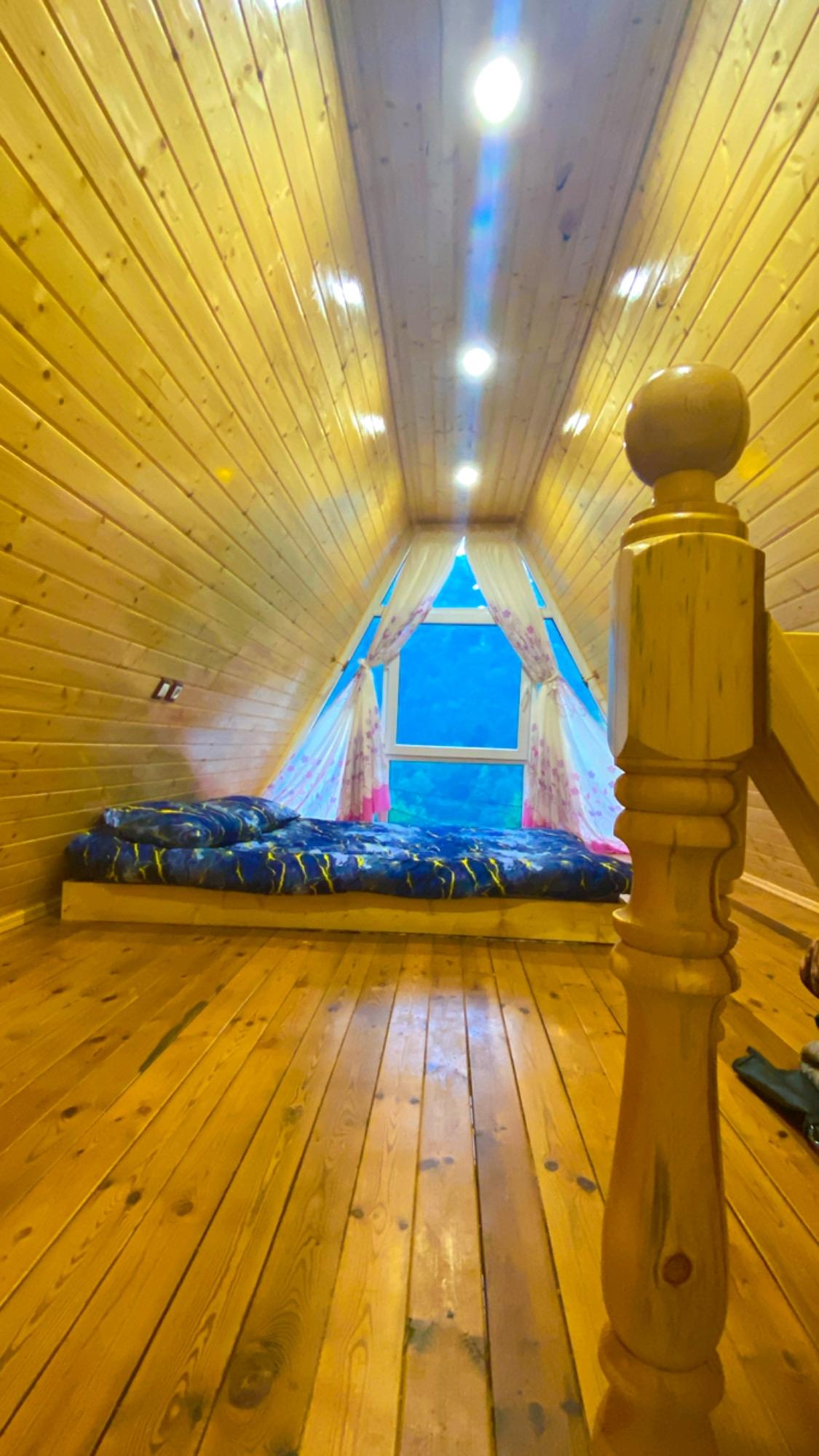 کلبه سوئیسی جنگلی وارش