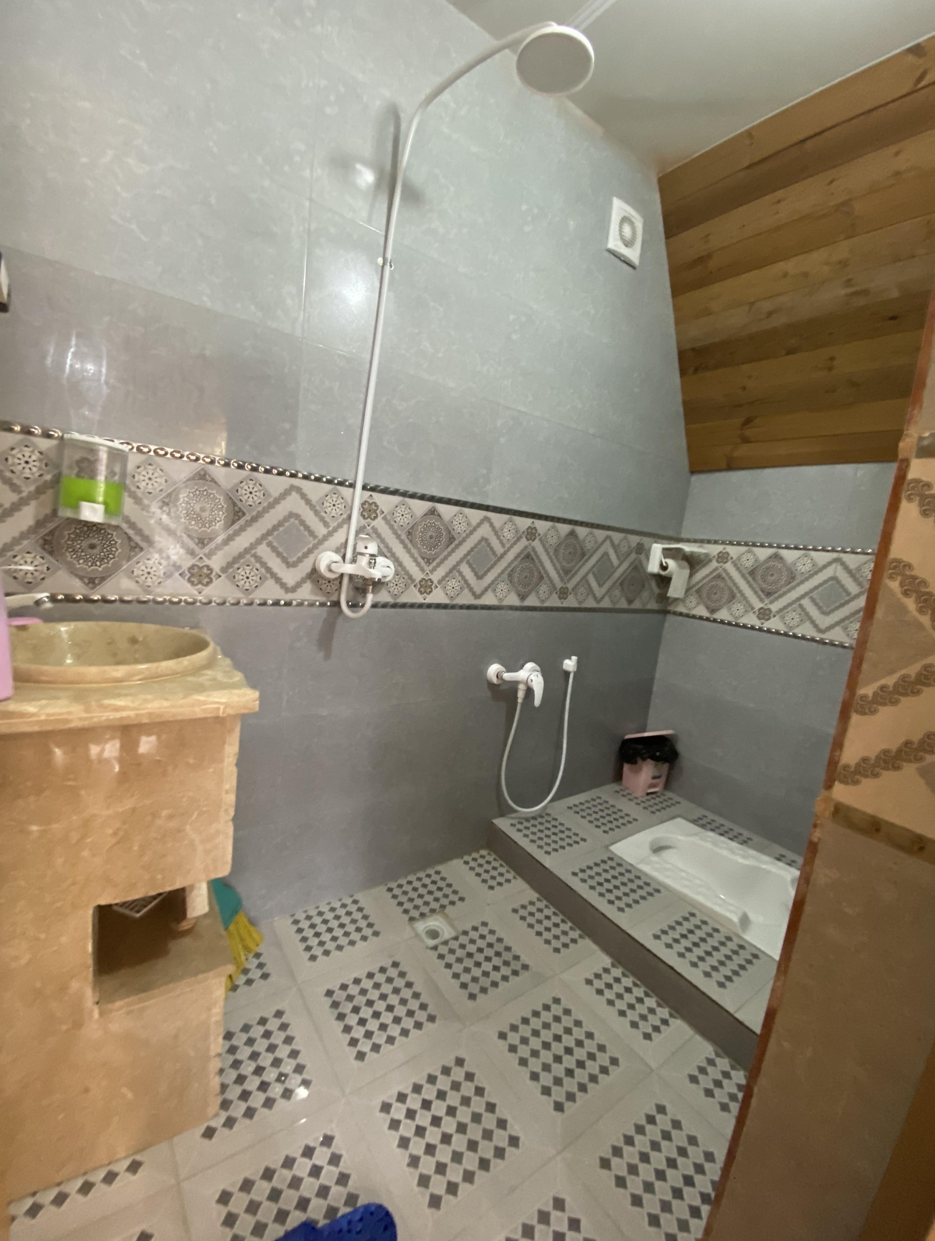 کلبه سوئیسی جنگلی وارش