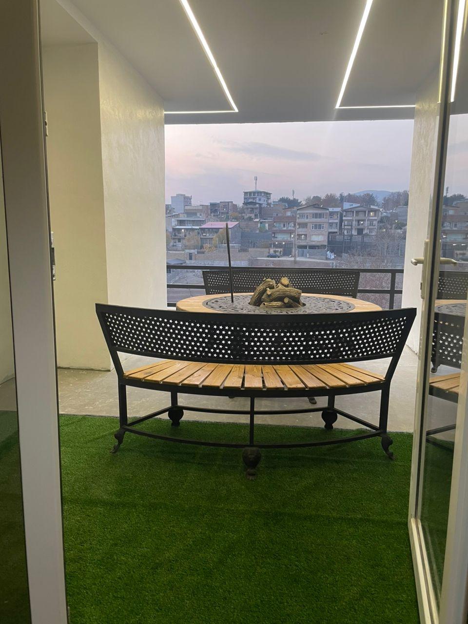 ویلایی مدرن استخردار با جکوزی آراد