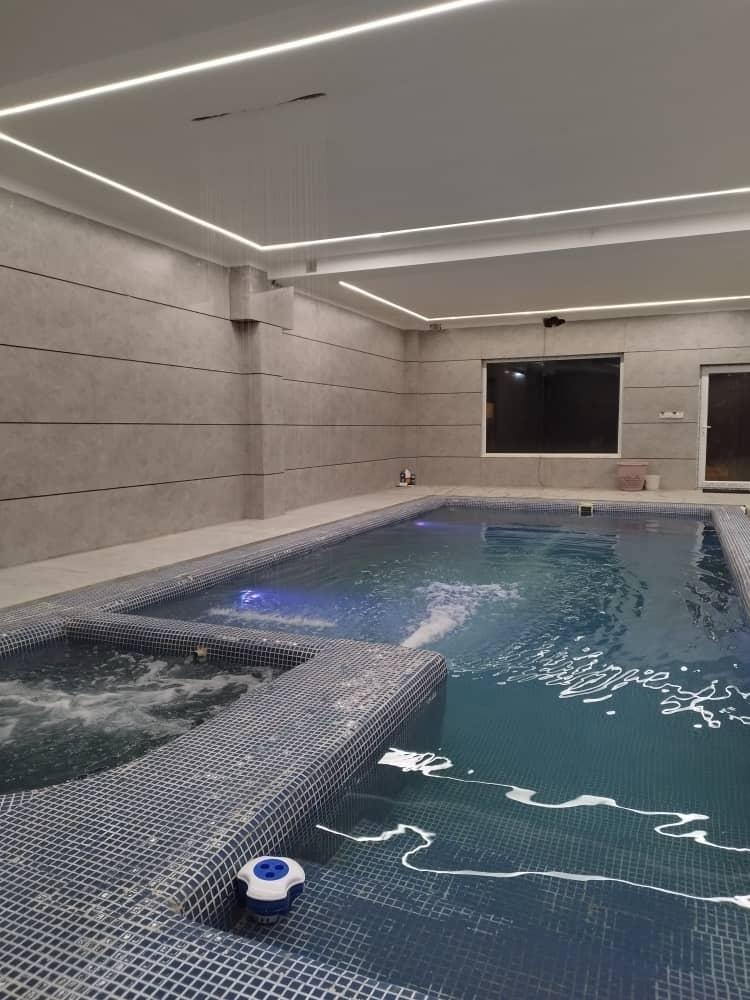 ویلایی مدرن استخردار با جکوزی آراد