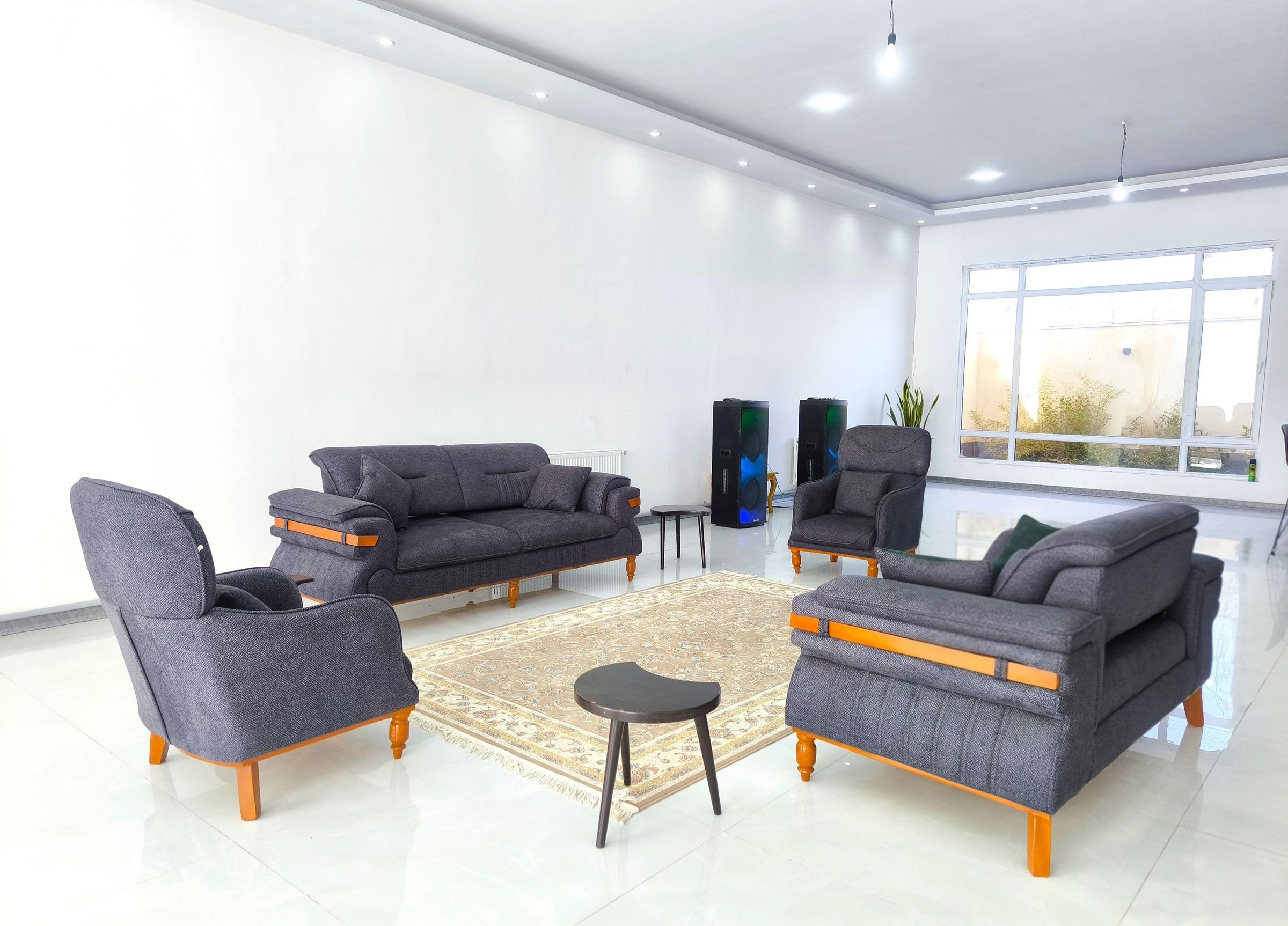 ویلای سه خواب مستر استخر آب گرم زعفرانیه ۲