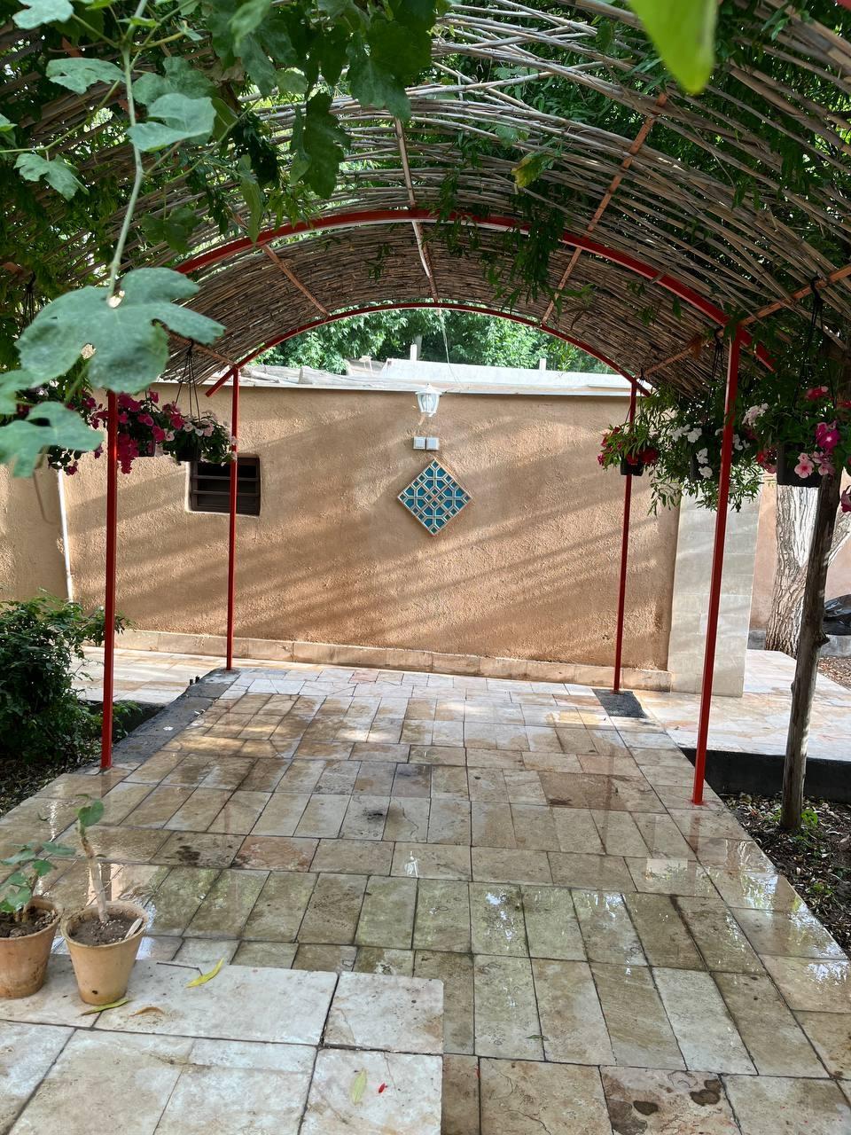 ویلای روستایی با استخرآبسرد باغ بادران