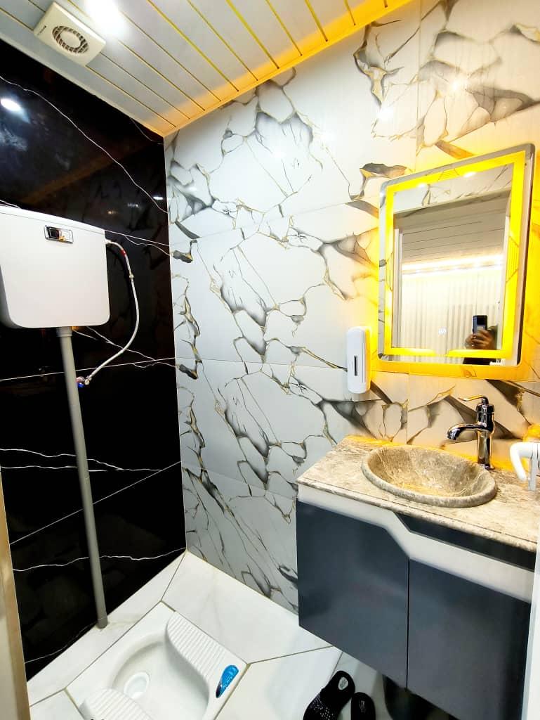 ویلا باغ دو خواب فول امکانات یک خواب مستر