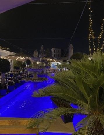 هتل سه ستاره کهن دژ مشهد با صبحانه رایگان