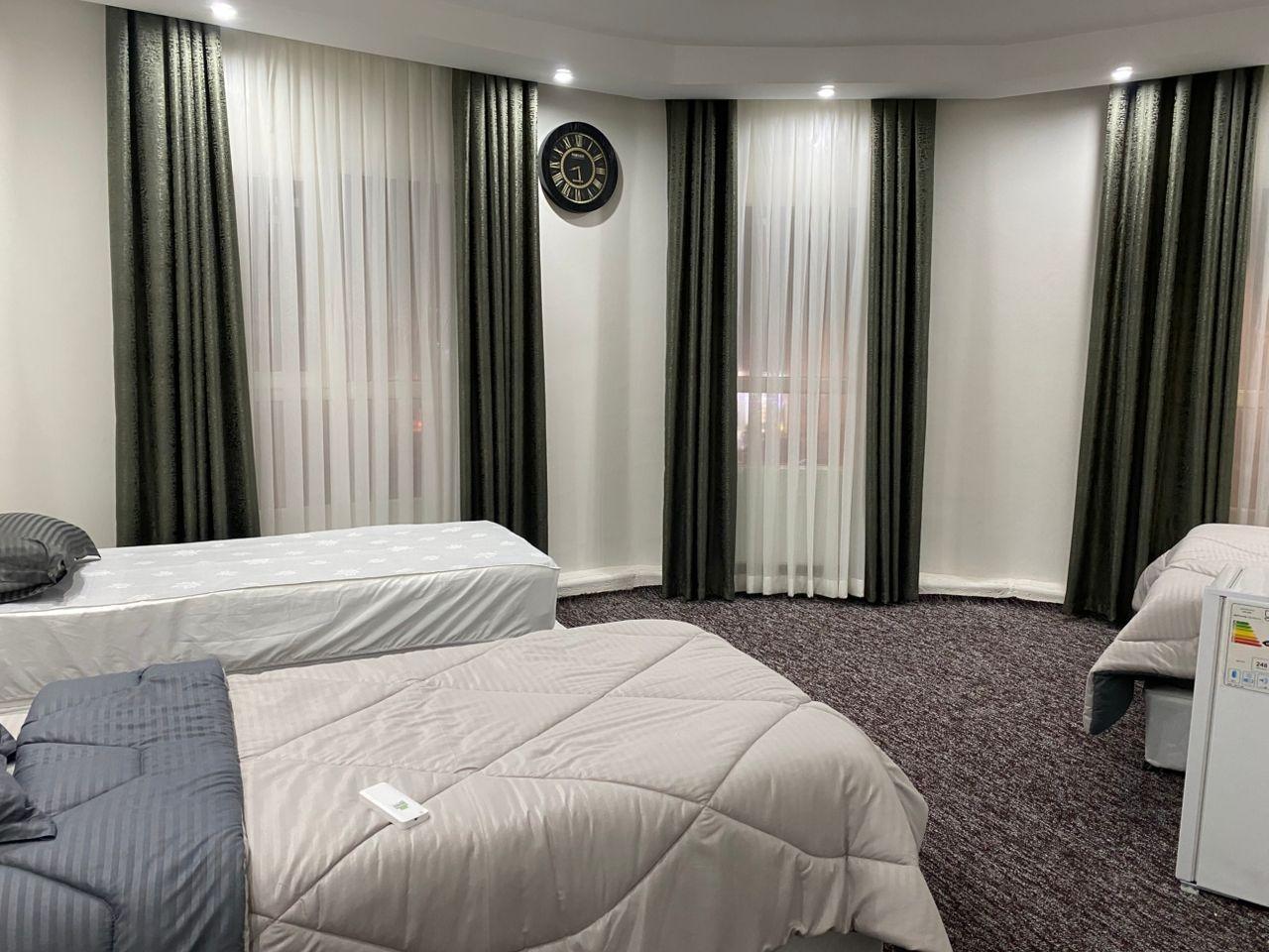 هتل سه ستاره کهن دژ مشهد با صبحانه رایگان