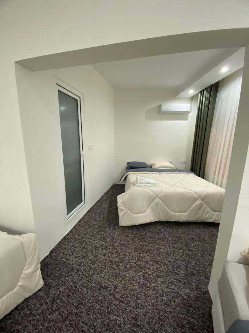 هتل سه ستاره کهن دژ مشهد با صبحانه رایگان