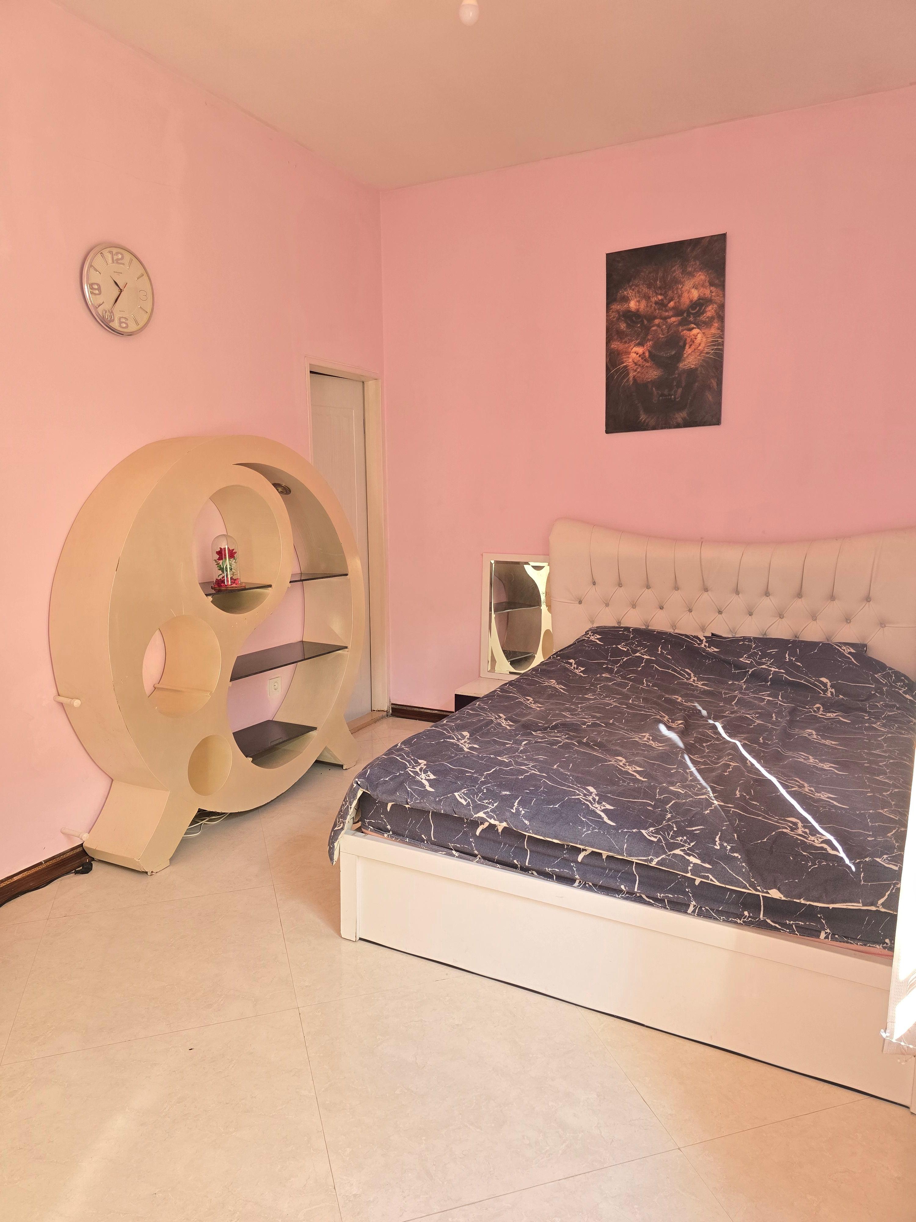 عمارت لاکچری گلها با استخر آبگرم