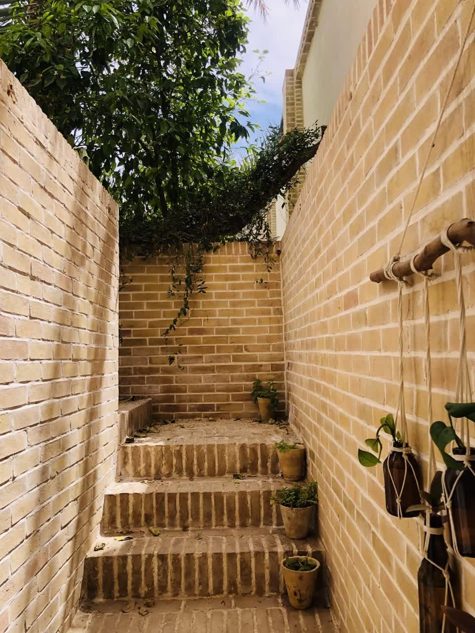 اقامتگاه باهار