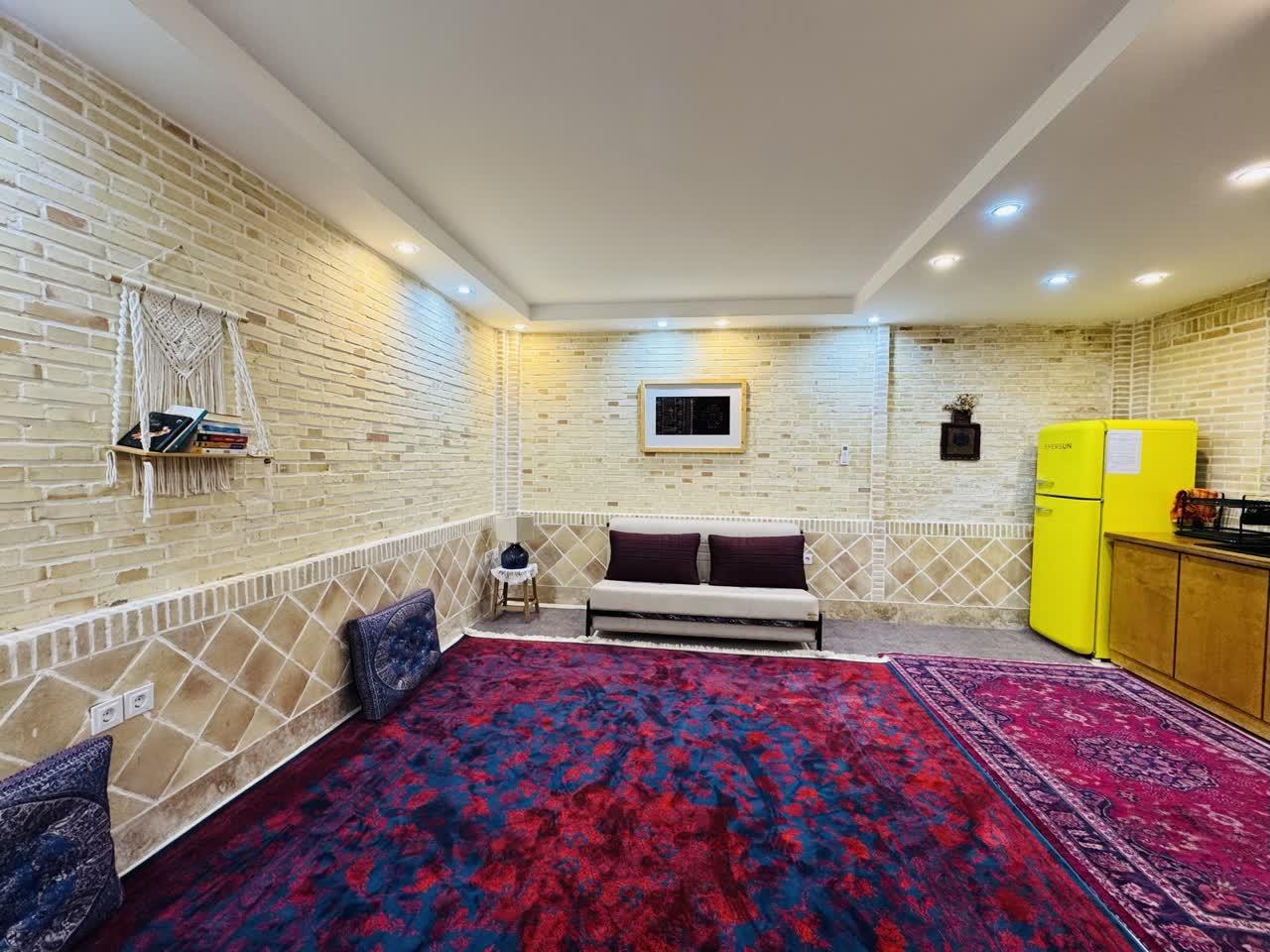 اقامتگاه باهار