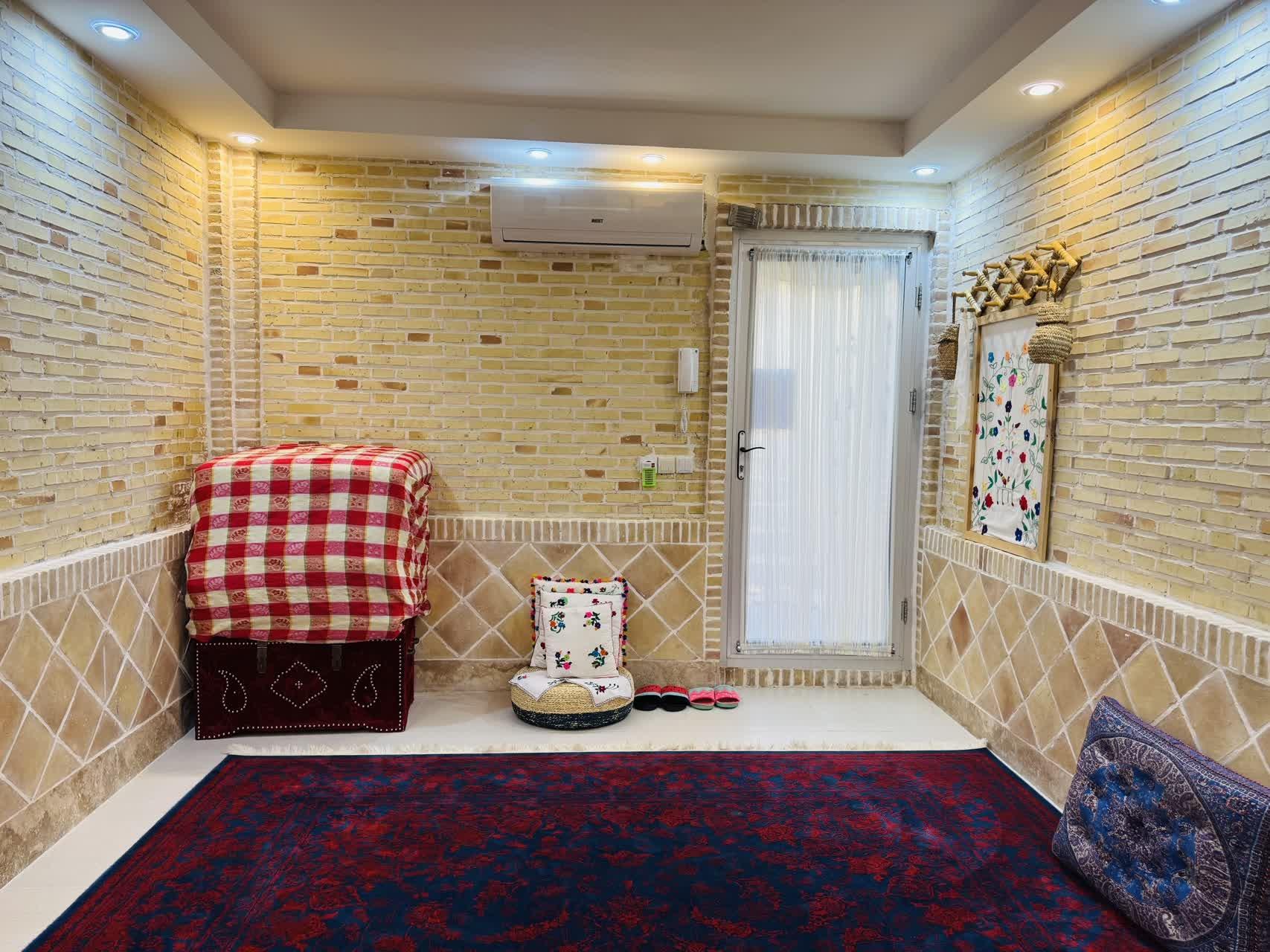 اقامتگاه باهار