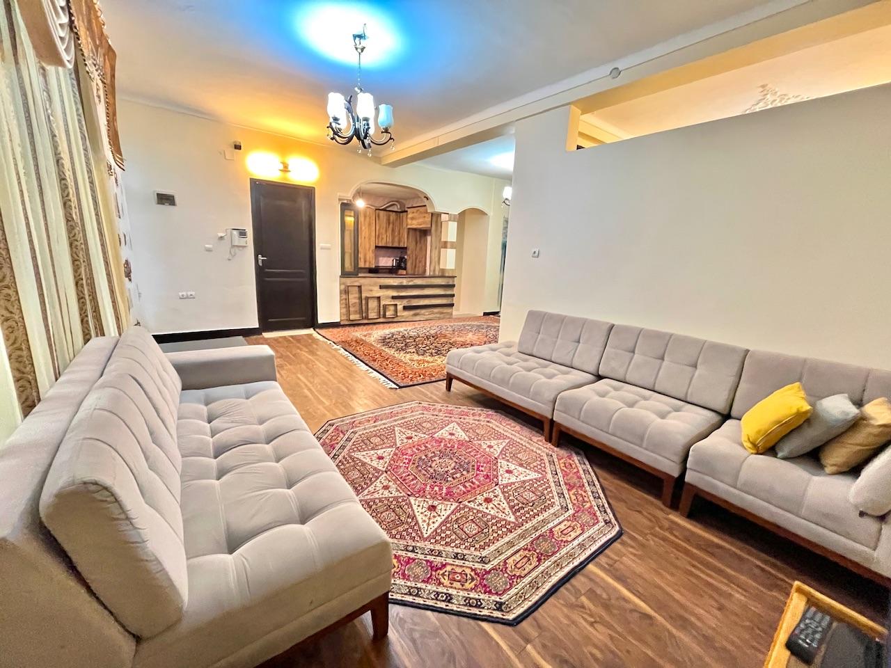 اجاره منزل مبله ویلایی دوخوابه دربست در شیراز