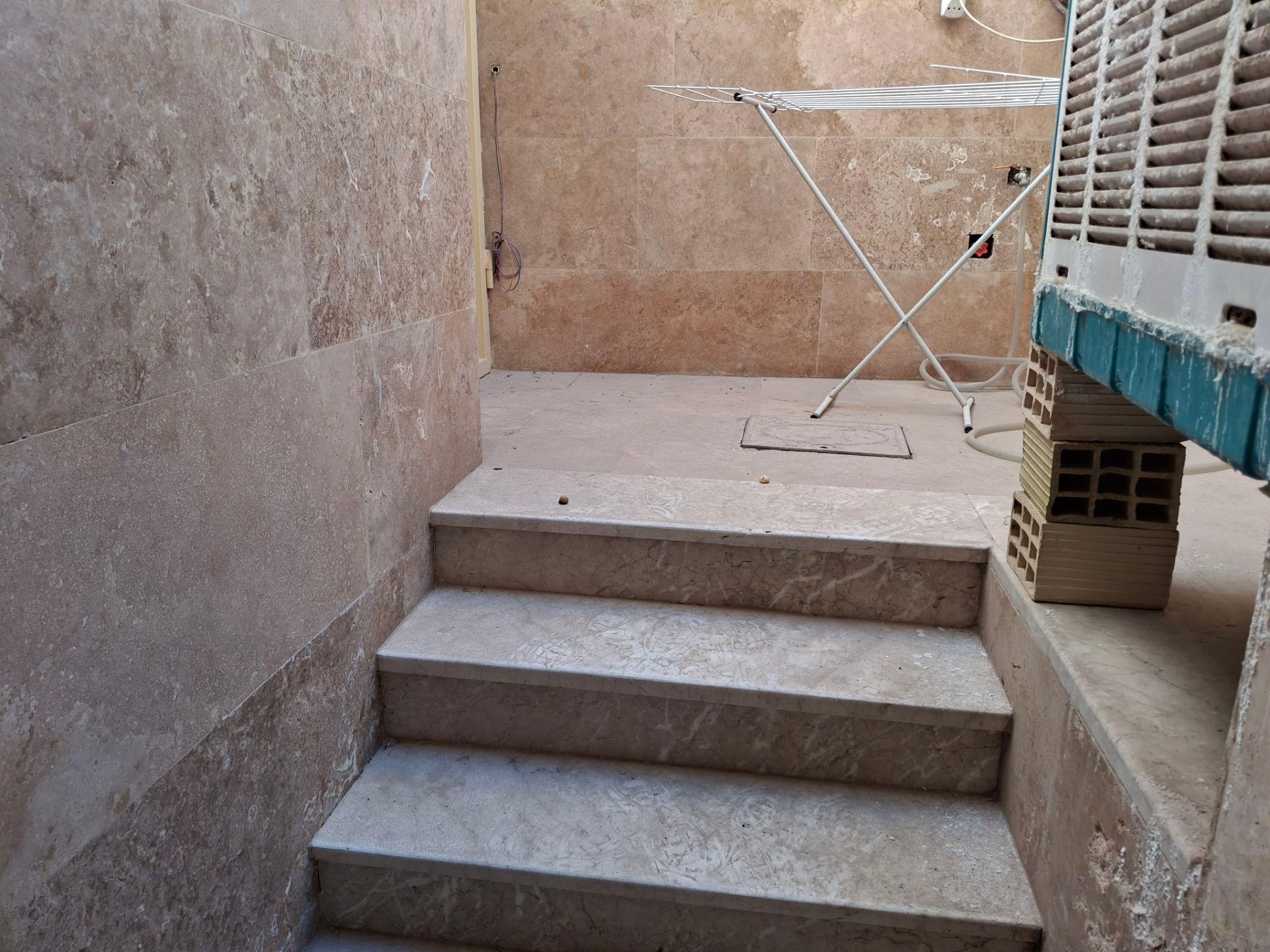 خانه مسافر واحد چهار زیرهمکف