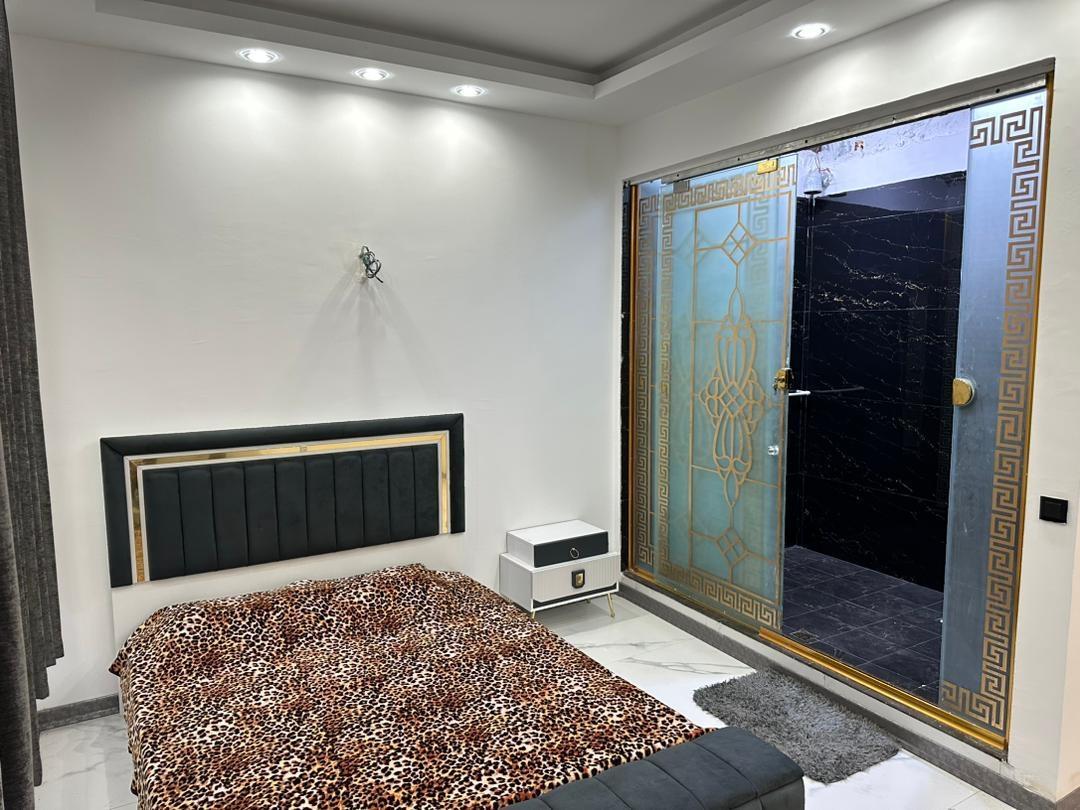 ویلا باغ دو خوابه لاله استخر سرپوشیده آبگرم