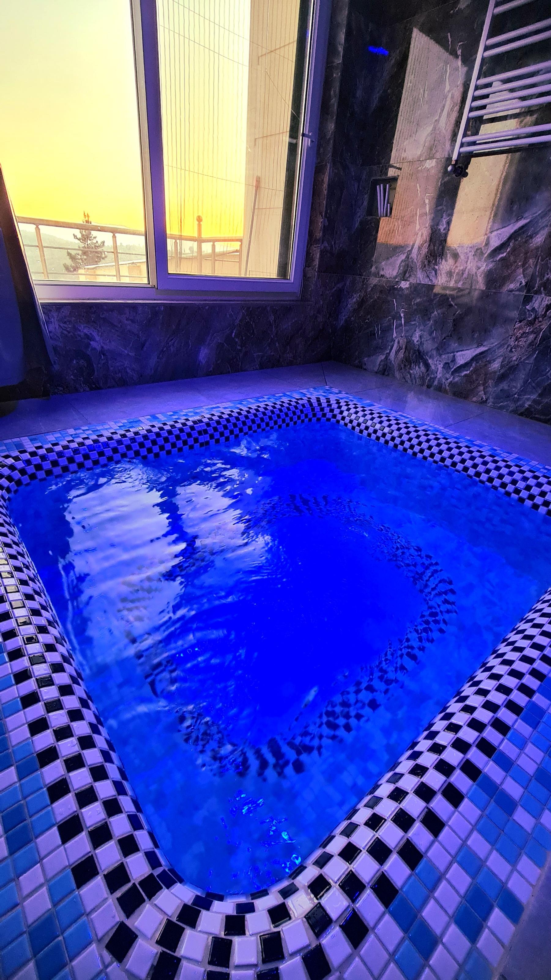 ویلای جنگلی نوساز جکوزی دار شارن