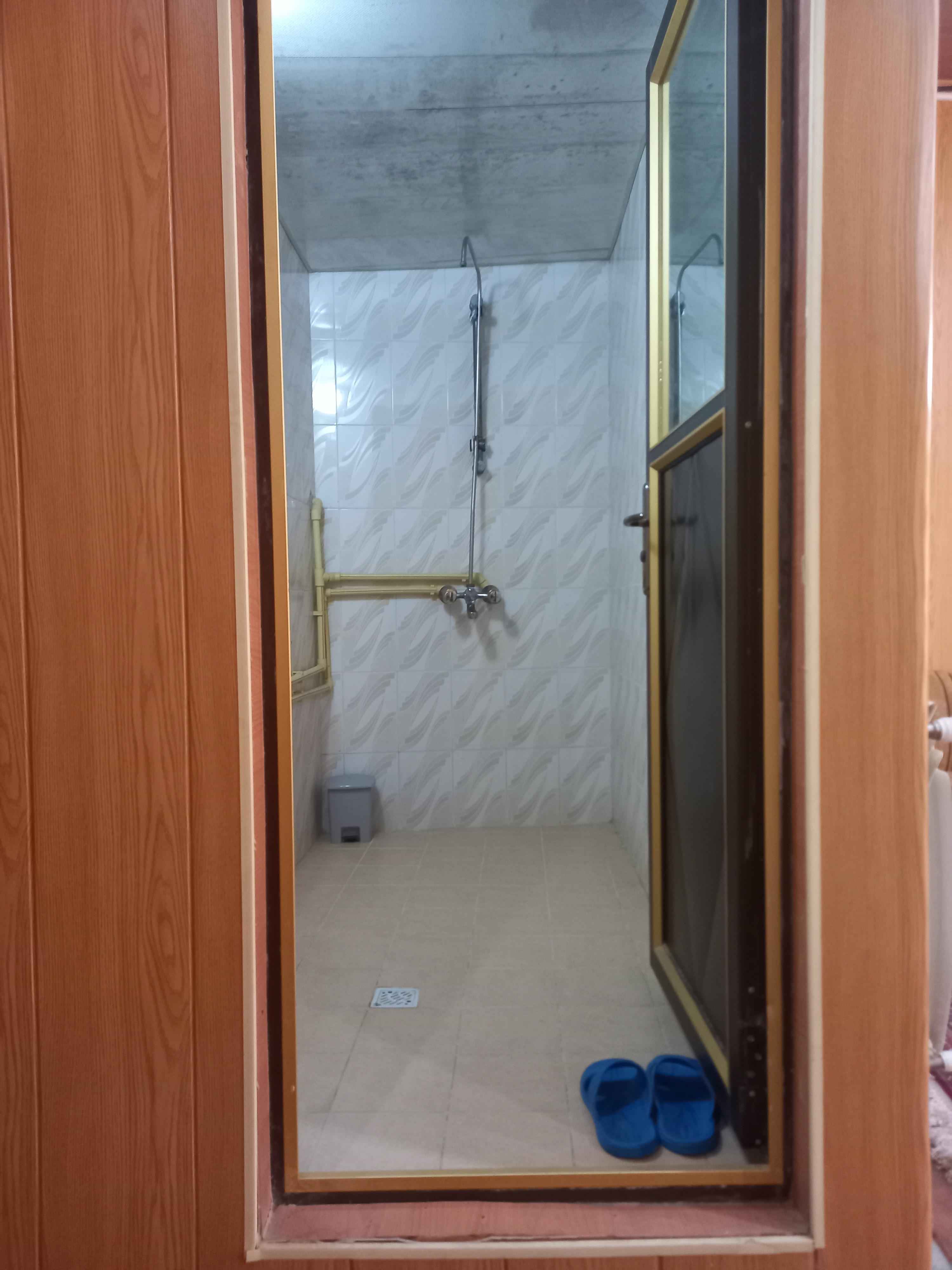 سوئیت یک خوابه بامداد