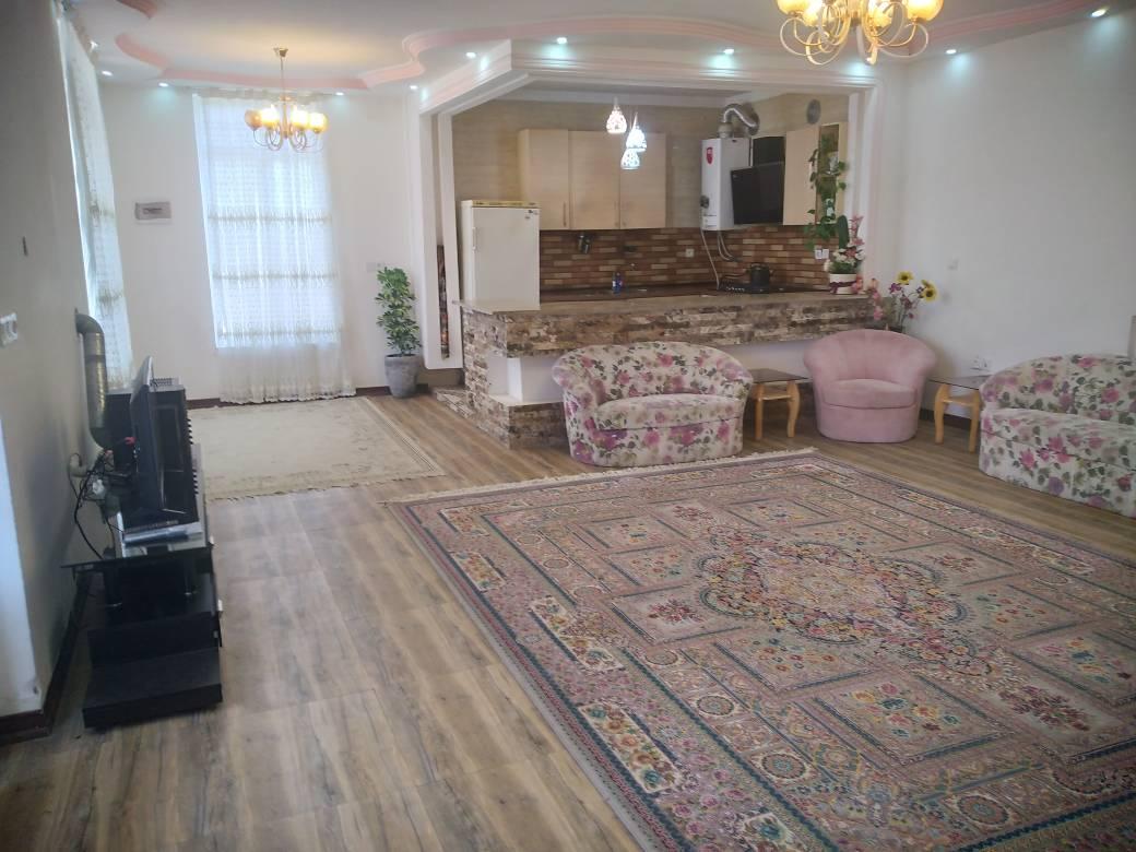 اجاره ویلا باغ با استخر آبگرم در گویم