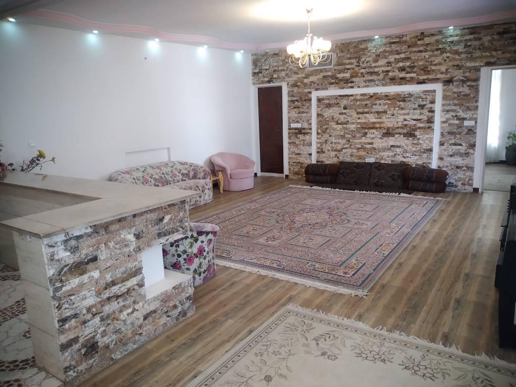 اجاره ویلا باغ با استخر آبگرم در گویم