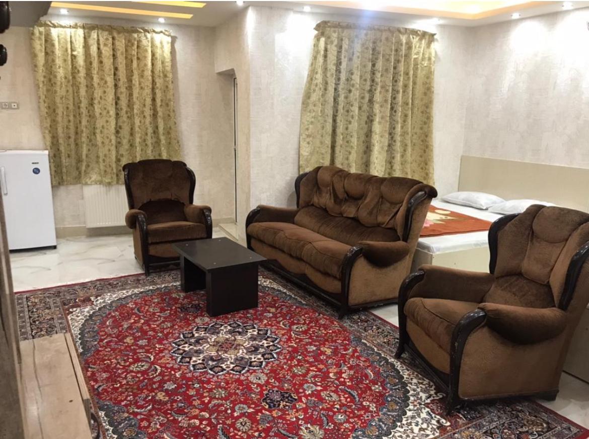 هتل آپارتمان استخردار