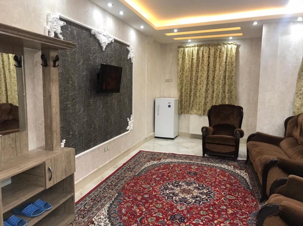هتل آپارتمان استخردار