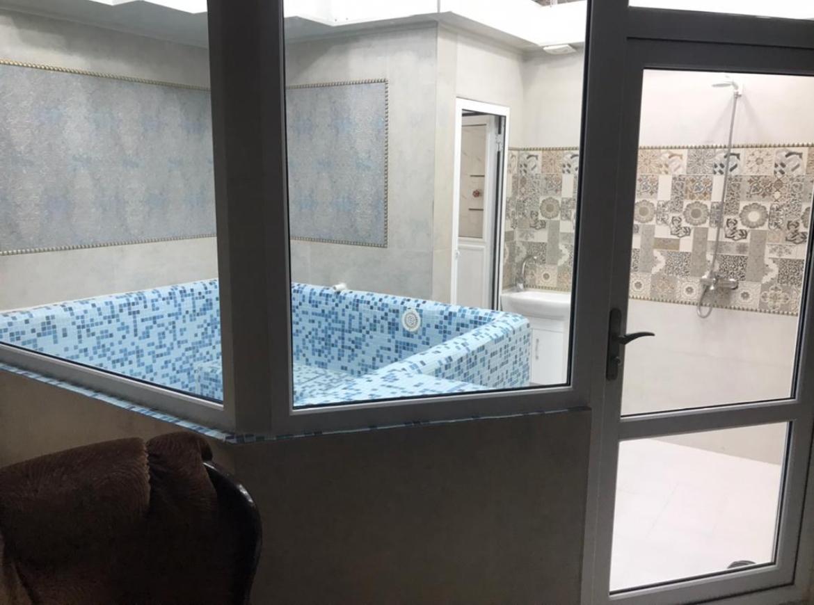هتل آپارتمان استخردار