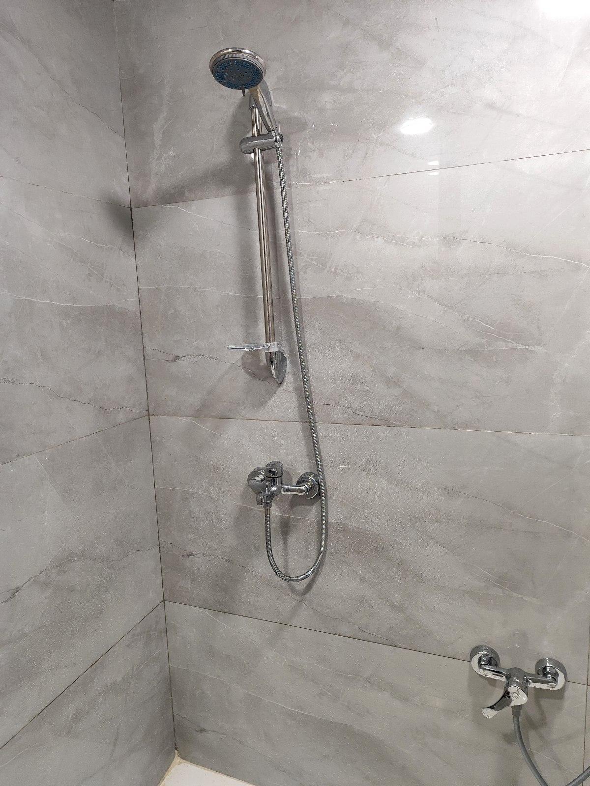 کلبه سوئیسی نارون طاسکوه