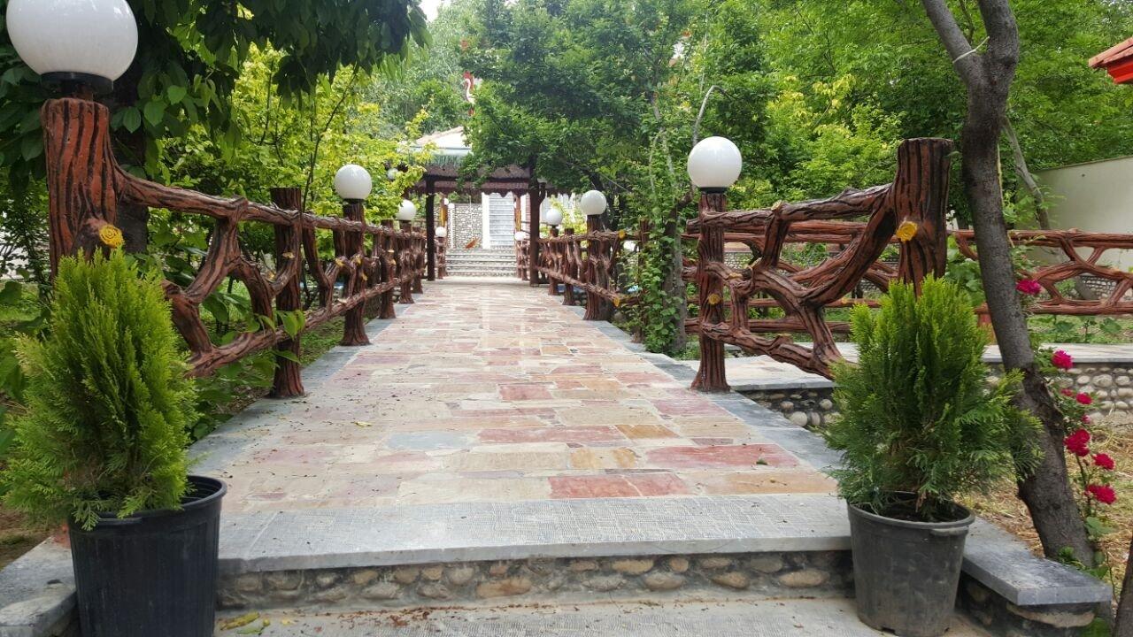 اجاره باغ برای میهمانی در اصفهان -باغ بهادران