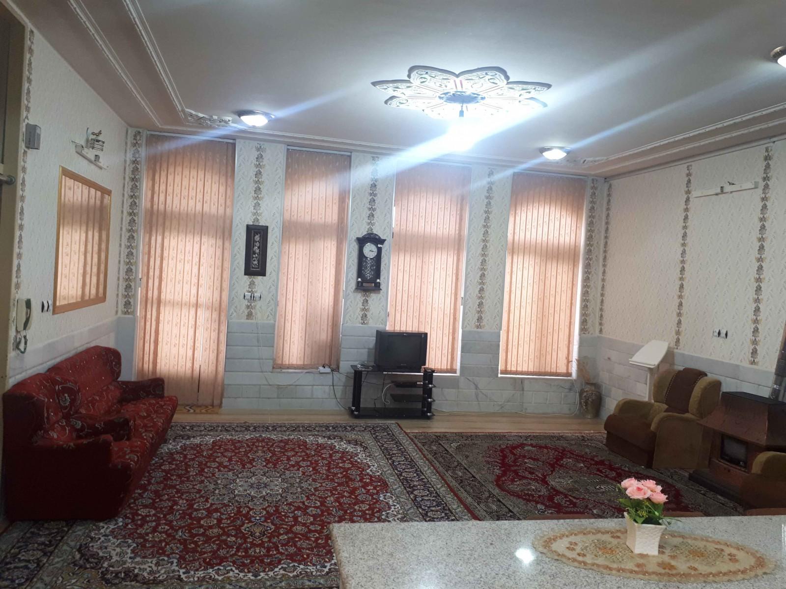 اجاره آپارتمان مبله ارزان در شهرضا