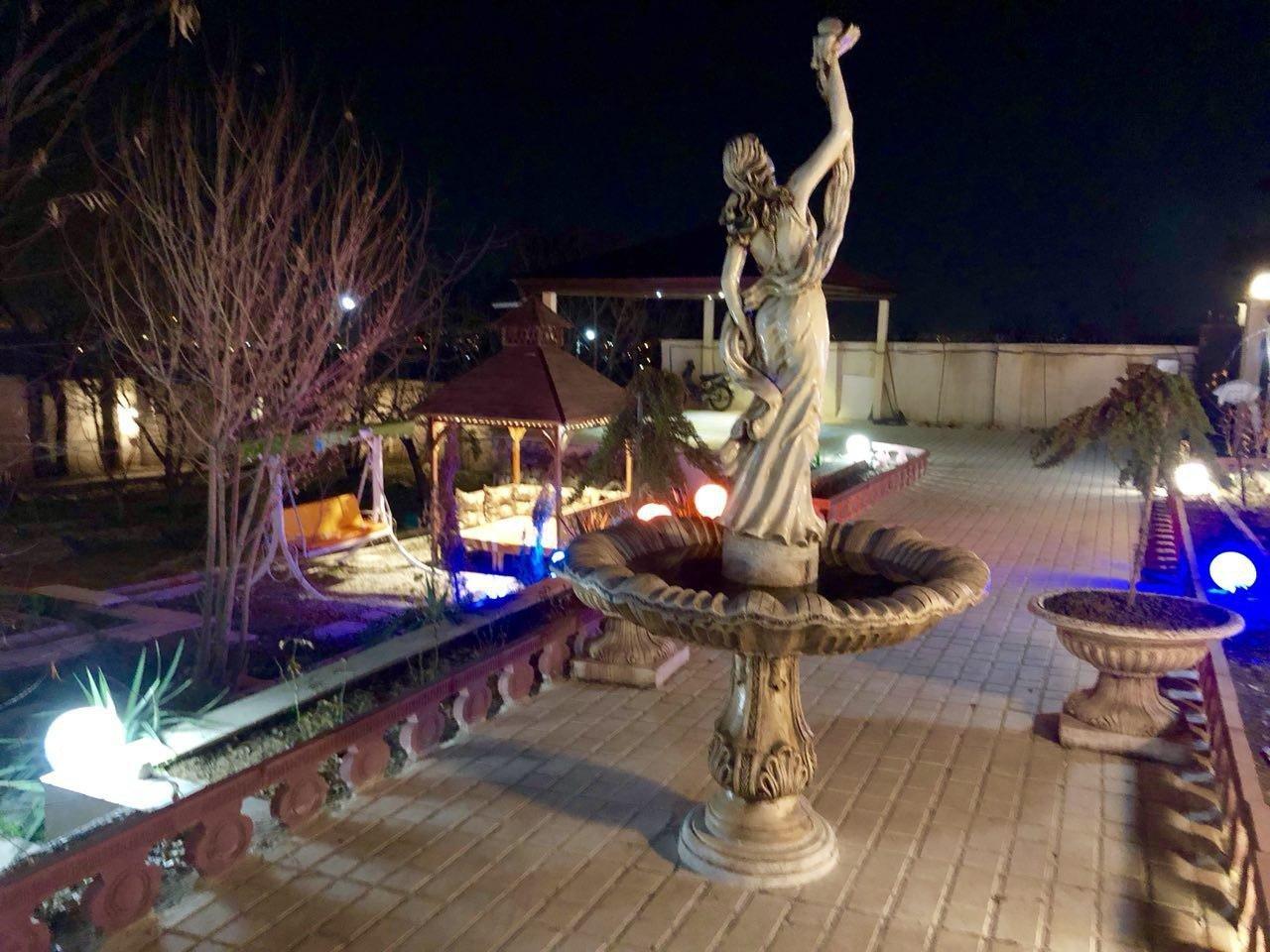 ویلا کرج دوبلکس با استخر سرپوشیده و آب گرم