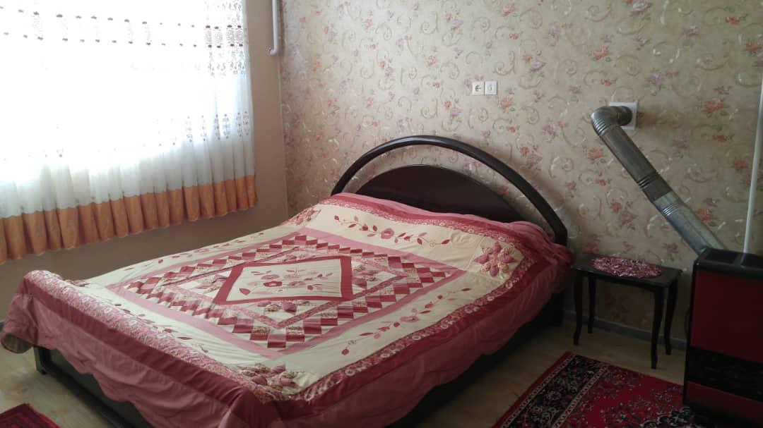 آپارتمان مبله دو خوابه شیک در همدان