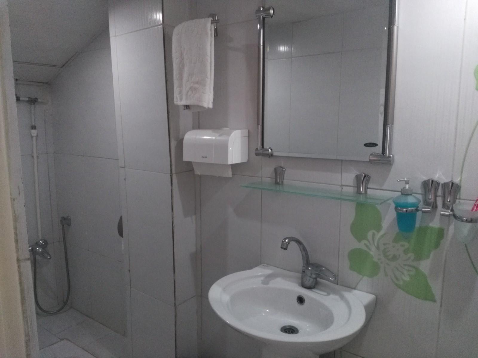 سوئیت گرین لایف ائل گلی تبریز پرواز واحد 1