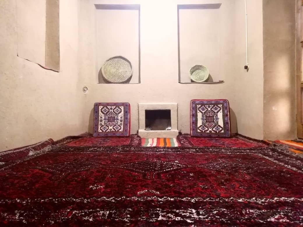 اقامتگاه بوم گردی نارستان ارسنجان