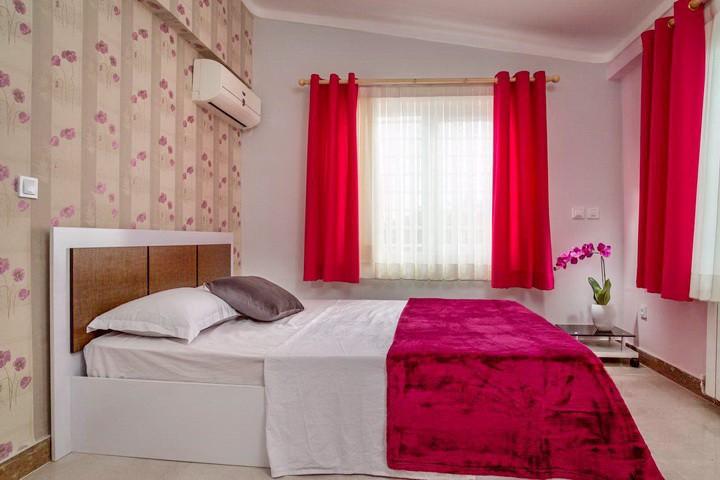 ویلای ۴ خوابه ۲ استخره Vip داخل شهرک