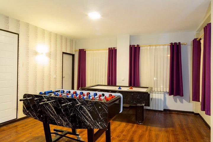 ویلای ۴ خوابه ۲ استخره Vip داخل شهرک