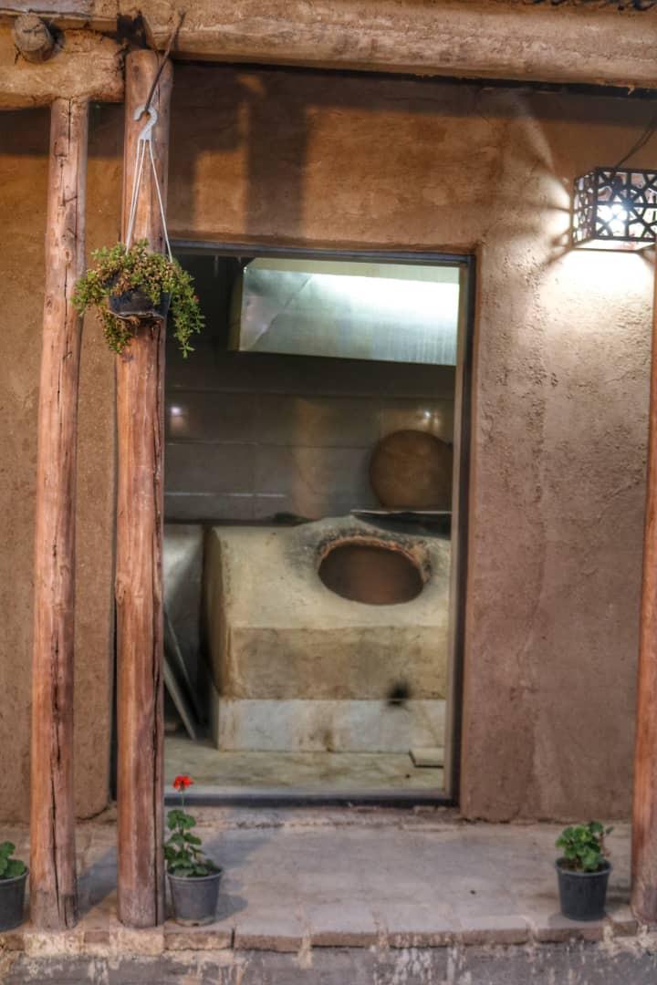 اجاره اقامتگاه بومگردی عمارت کهبد بسطام