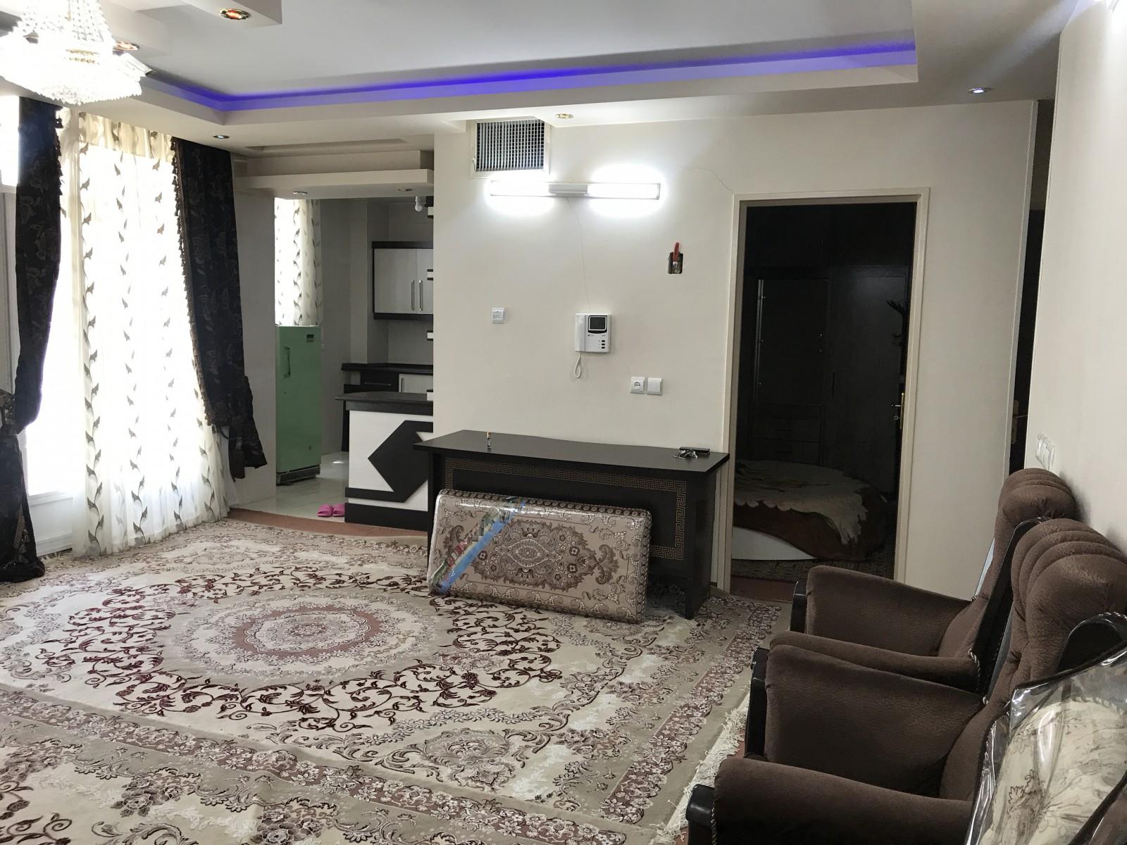 اجاره آپارتمان تک خواب شیک در اصفهان