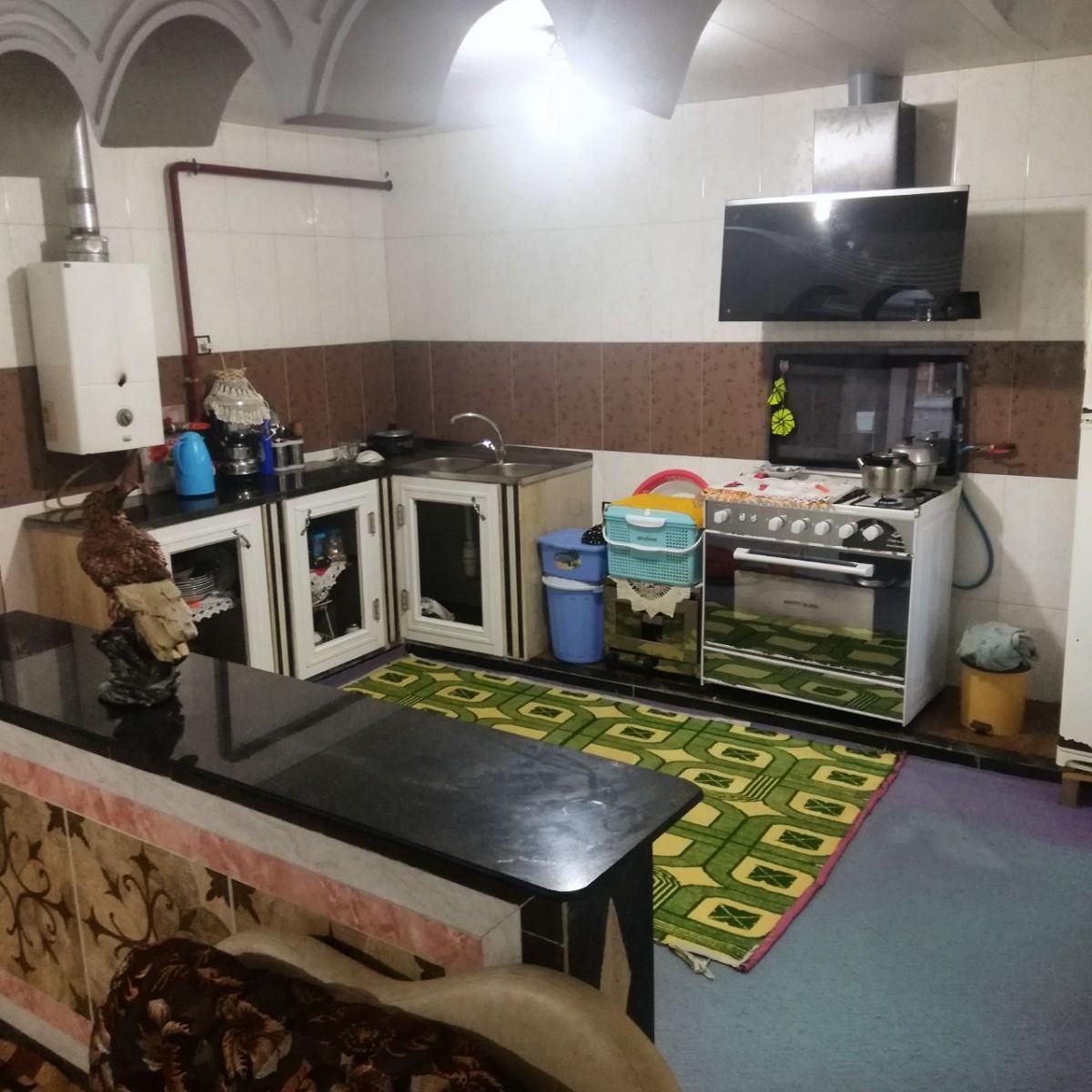 ویلا روی کوه و جنگل بر رودخانه اسالم