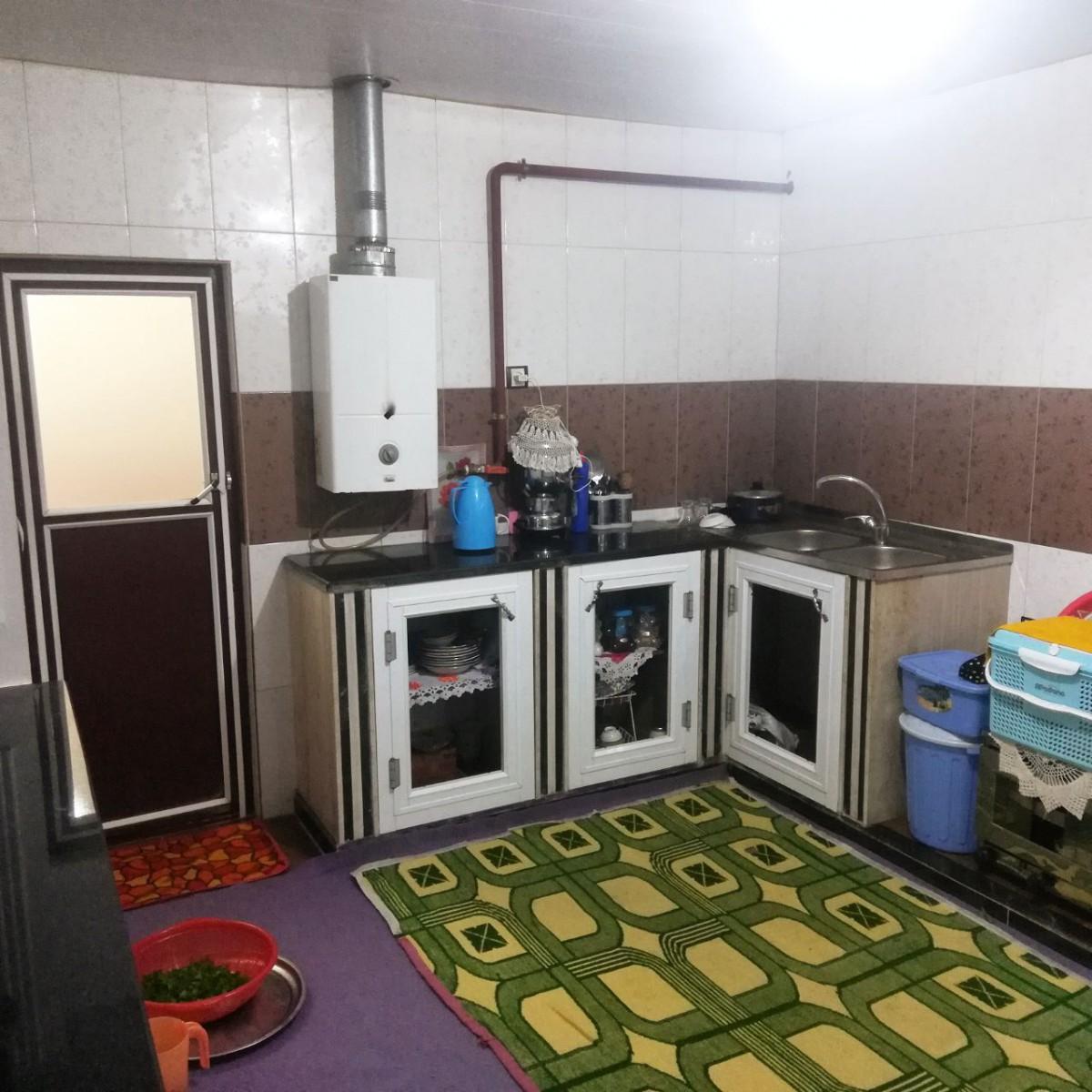 ویلا روی کوه و جنگل بر رودخانه اسالم