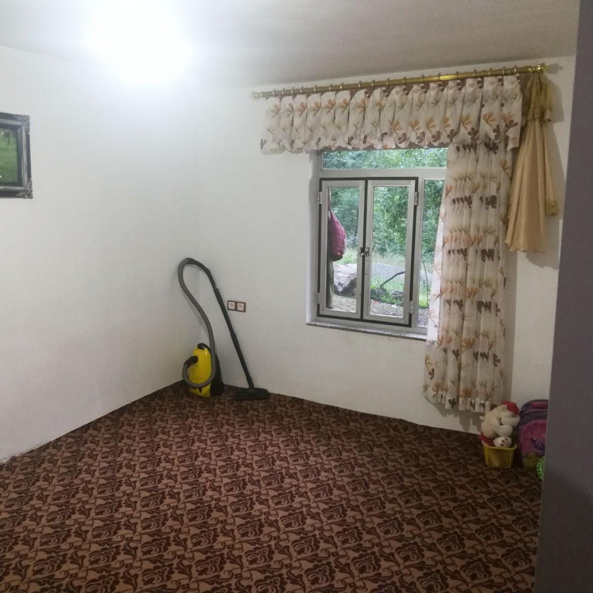 ویلا روی کوه و جنگل بر رودخانه اسالم