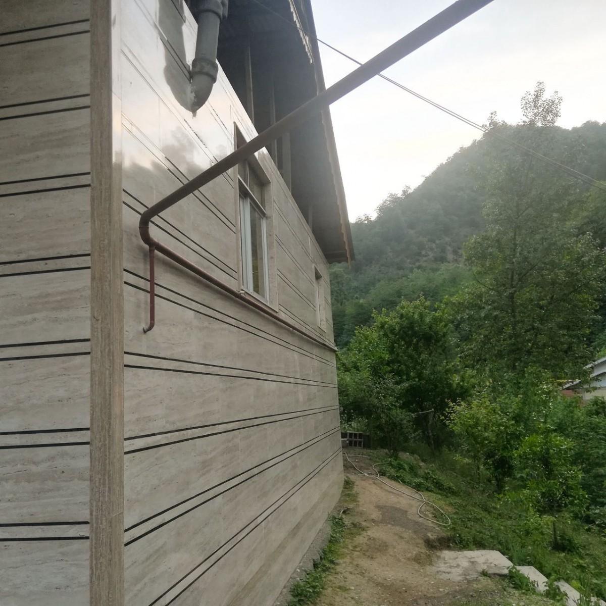 ویلا روی کوه و جنگل بر رودخانه اسالم