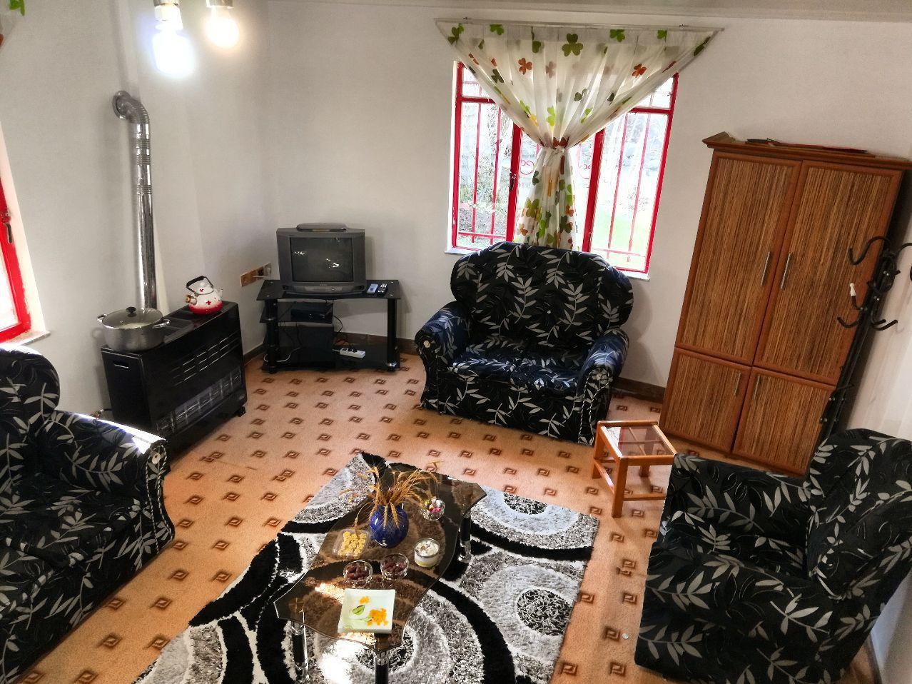 ویلا جنگلی دوبلکس با آلاچیق مسقف بر رودخانه اسالم