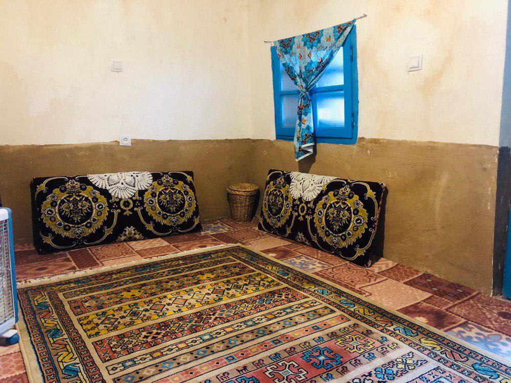 خانه روستایی سنتی در روستای فشکور