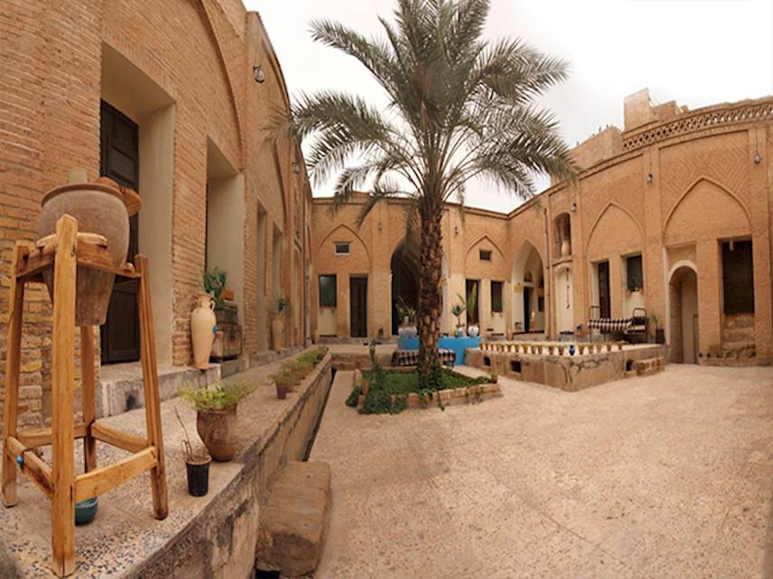 اقامتگاه سنتی در شوشتر