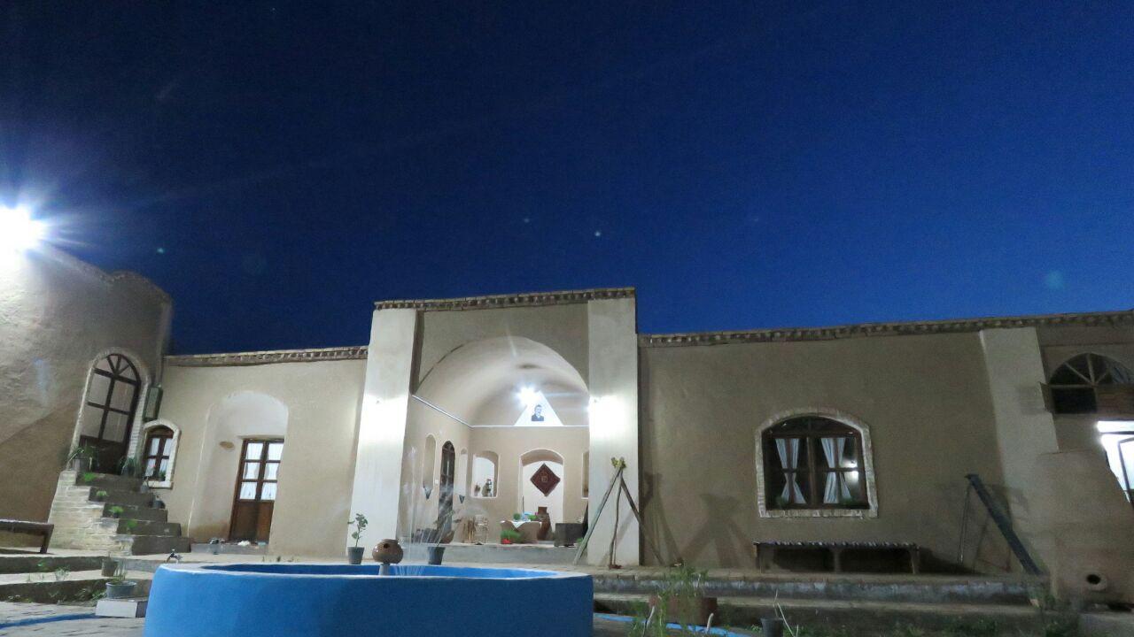 رزرو بوم گردی در بردسکن