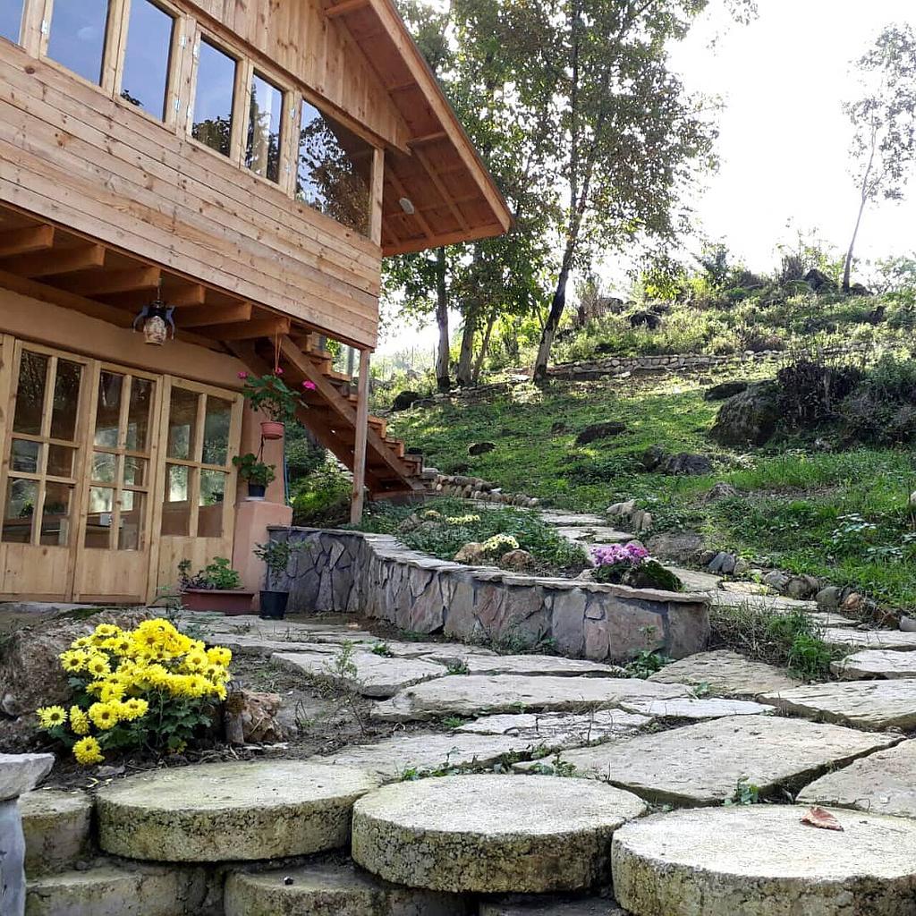 اجاره اقامتگاه بوم گردی کلبه چوبی در ماسال