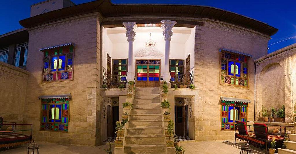 رزرو اقامتگاه بوم گردی سی راه در شیراز